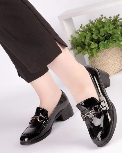 کفش اورجینال طبی