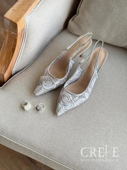 کفش مجلسی گلدوزی پاشنه 8 سانت