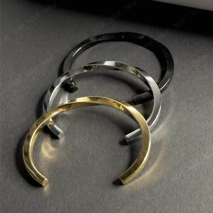 دستبند بنگل پیج