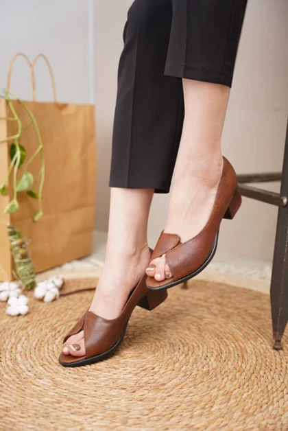 کفش طبی زنانه لادن