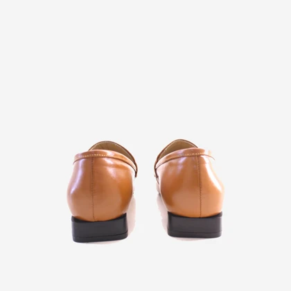 کفش تخت چرم زنانه عسلی
