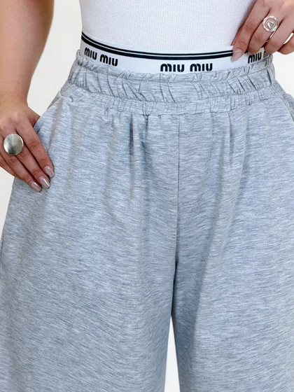 7211-شلوار جاگر miu miu