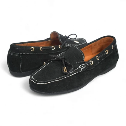 کفش کالج زنانه چرمیران مدل pw1108 مشکی اشبالت