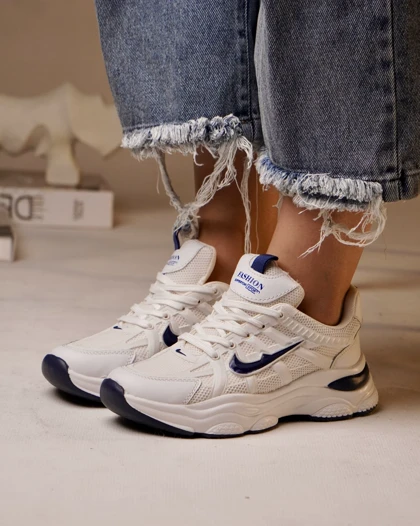 کتانی نایک سارینا