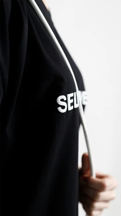 تیشرت مشکی Self Discovery