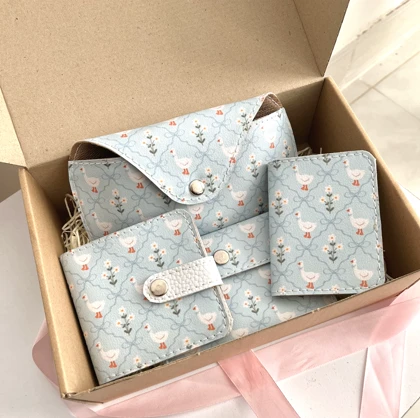 پک هدیه باکس هدیه