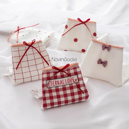 شورت قرمز خال‌خالی (L)