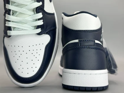 کتانی جردن1 متالیک اوبسیدین/Nike Air Jordan1 low