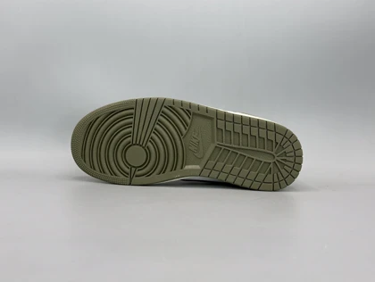 کتانی نایکی جردن1لو اولیو/Nike Air Jordan 1 low