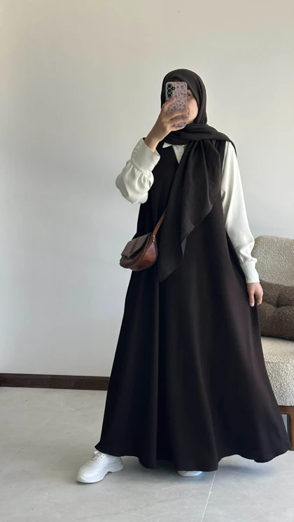 سارافون بیسیک روژان در رنگبندی