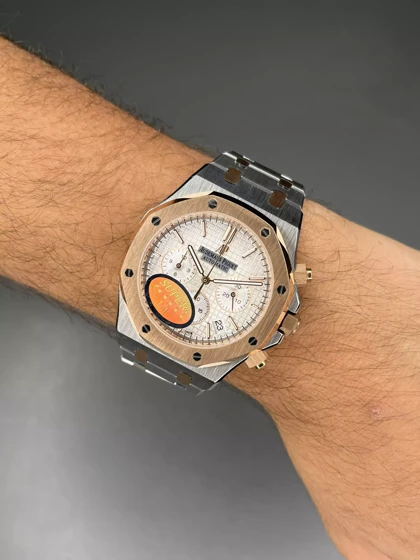 ساعت مچی اودمار پیگه کورنوگراف بند دور رنگ سیلور رزگلد صفحه سفید Audemars Piguet