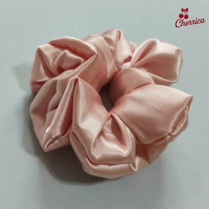 کش اسکرانچی ساتن سایز بزرگ گلبهی کد 10