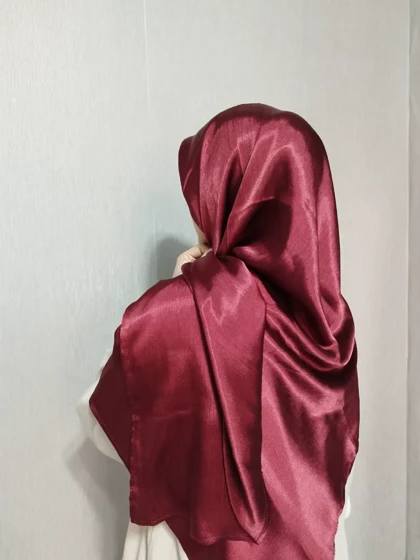 روسری ساتن آی سا