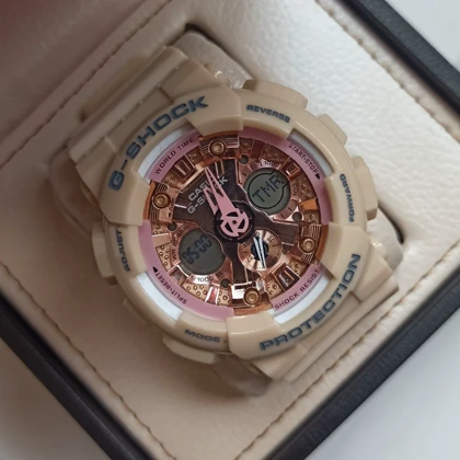 ساعت مچی اسپرت طرح جیشاک 110 رنگ صورتی چرک