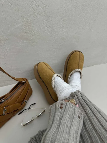 نیم بوت UGG طرحدار