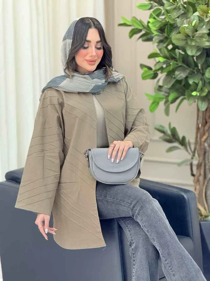 مانتو برش‌دار بغل چاک