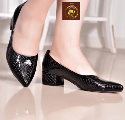 کفش مجلسی پاشنه‌دار زنانه
