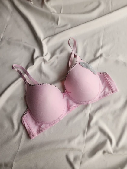 سوتین اسفنجی نخی جکدار کد: 44561