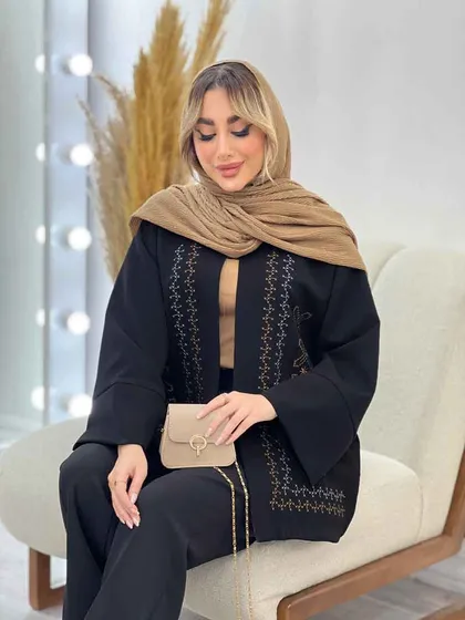 مانتو گلدوزی جلو باز