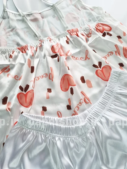 ست لباس خواب تاپ و شورتک ساتن طرح هلو