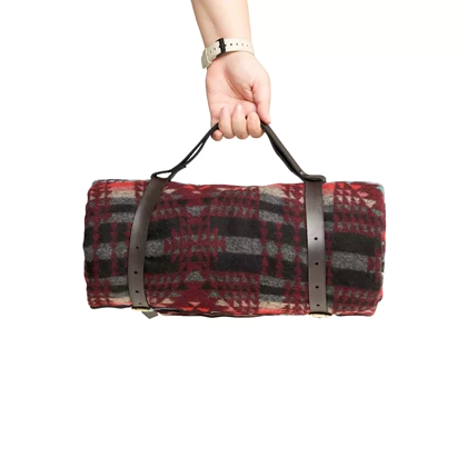 پانچو سرخپوستی t