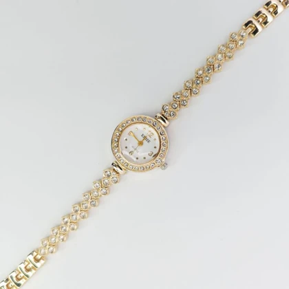 ساعت مچی زنانه مجلسی EHHE نگین‌دار با موتور کوارتز