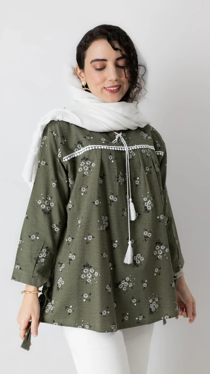 عروسکی گل گچی