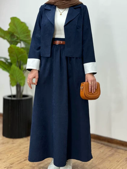 ست کت و دامن به همراه کمربند چرم(ایراد دار)