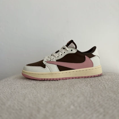 ترویس جردن شکلات فرنگی