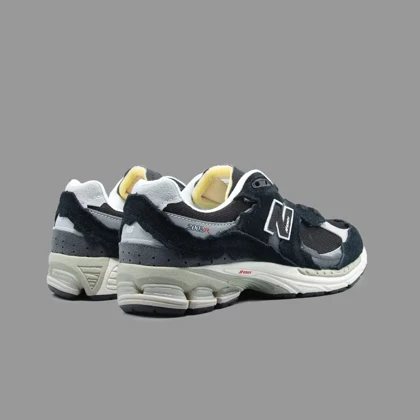 نیوبالانس 2002r پروتکشن پک مشکی طوسی New Balance 2002r Protection Pack Black Grey