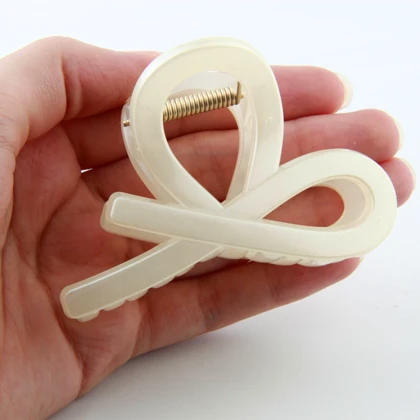 کلیپس زنانه مدل پیچی