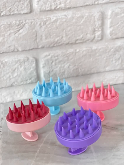 سرشور ماساژور سر جنس اصلی دخترانه وزنانه