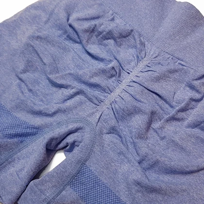 ست نیم‌تنه و شلوارک ورزشی سیملس پشت چین‌دار پددار کد 105172