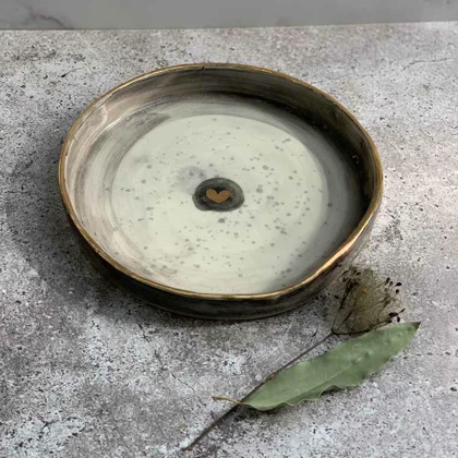 ظرف لبه‌دار 20 کوتاه قلب‌طلا