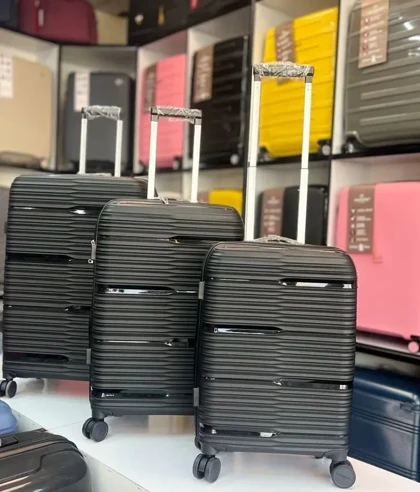 چمدان وارداتی سینسنت کارینا مدل CINCENT KARINA - CK40157-(20-24-28) سری سه عددی