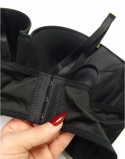 ست شورت وسوتین فنردار اسفنجی زنانه آدنیس