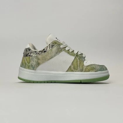 گفش بچگانه نایک دراگون سبز کد M34