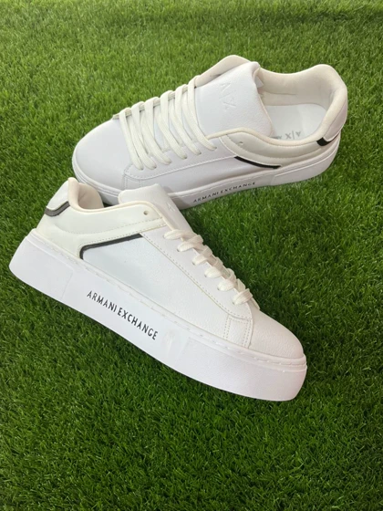 ونس ساده لژدار آرمانی الکس سفید کد 125 سایز 41 (3سانت لژ)