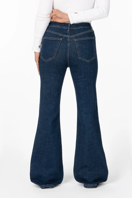 شلوار جین زنانه بوت‌کات فلکس(کشی) آبی تیره برفکی رویال جین Royal Jeans