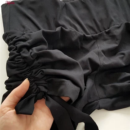 شلوارک ورزشی زنانه بغل گت دار مشکی