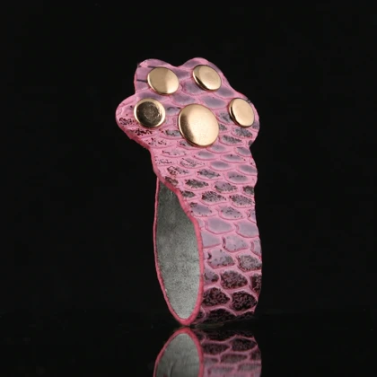 نگهدارنده هندزفری چرم یلسان مدل گربه کد 040-MRV