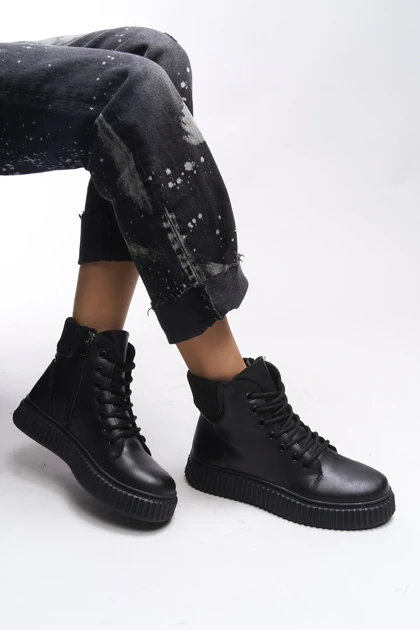 بوت و نیم بوت زنانه ریکن riccon