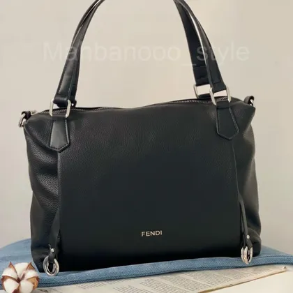 کیف دوشی زنانه مدل پاتیا