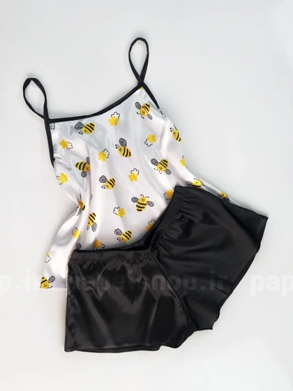 ست لباس خواب تاپ و شورتک ساتن طرح زنبور