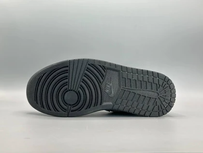 کتانی نایکی جردن1 لو الفنت مشکی زیره سفید/Nike AJ1 low
