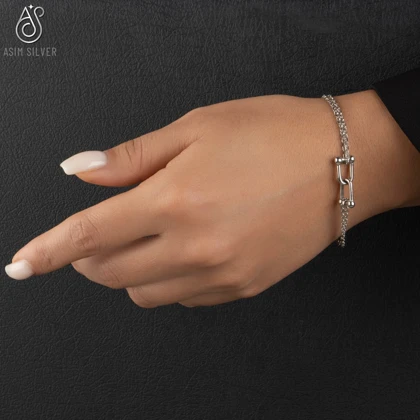 دستبند نقره کارابینی