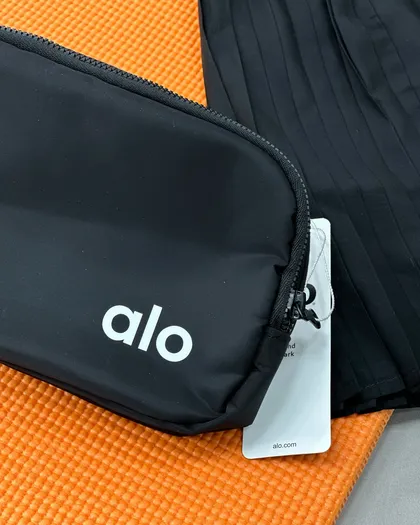 نیم‌تنه alo