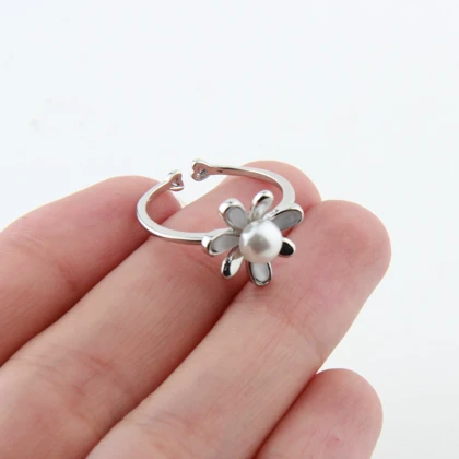 انگشتر دخترانه مدل گل مروارید دار