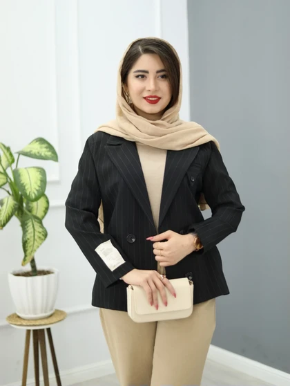 کت دیپلمات پانیا