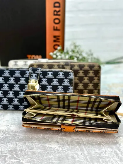 کیف پول زنانه